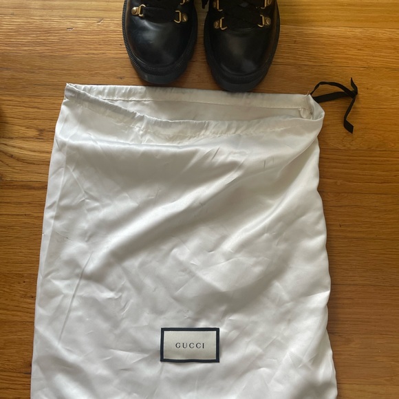 Gucci Leather ankle boot with Sylvie Web - Picture 4 of 12